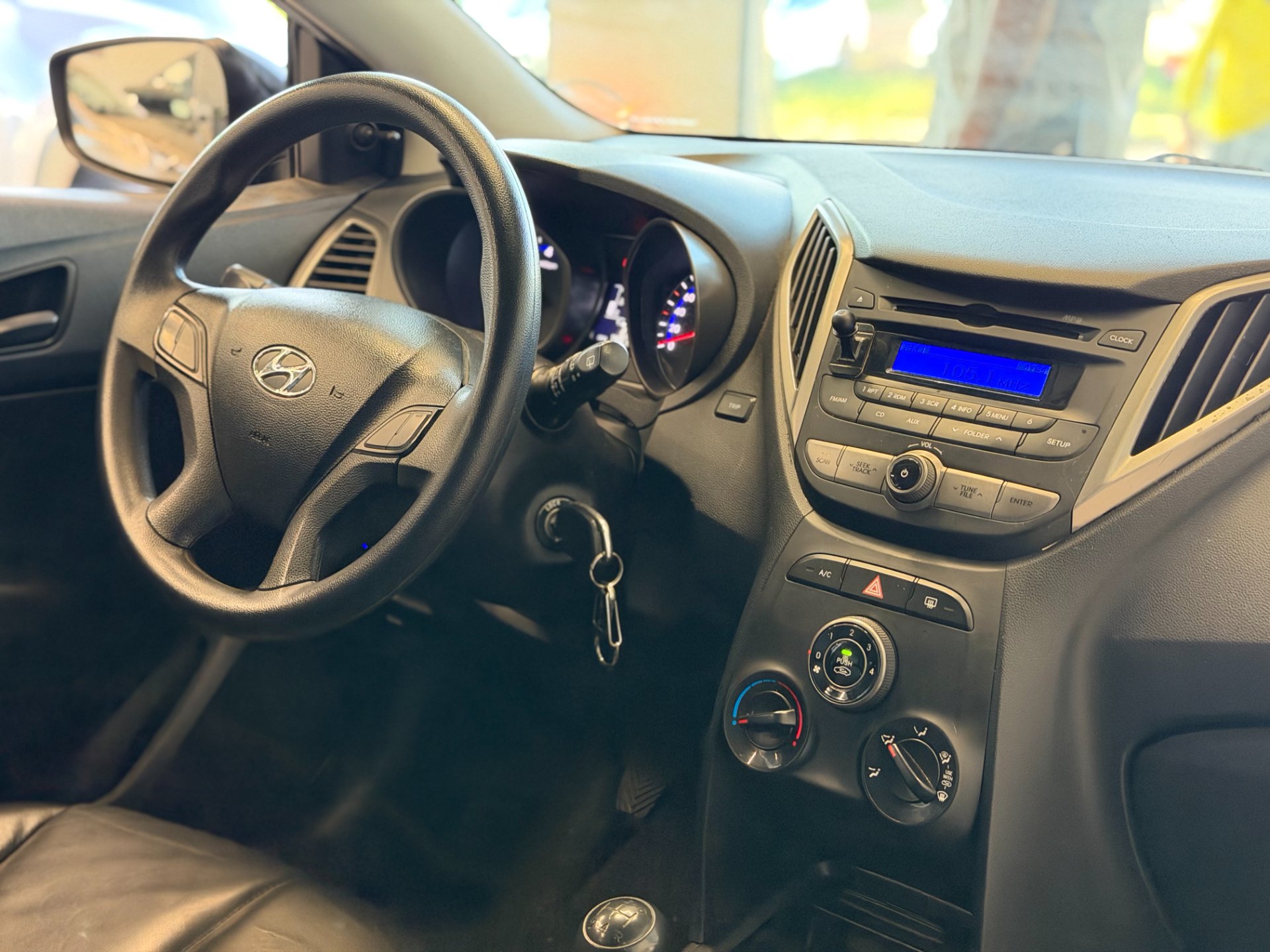 Hyundai HB20 1.0 COMF #3
