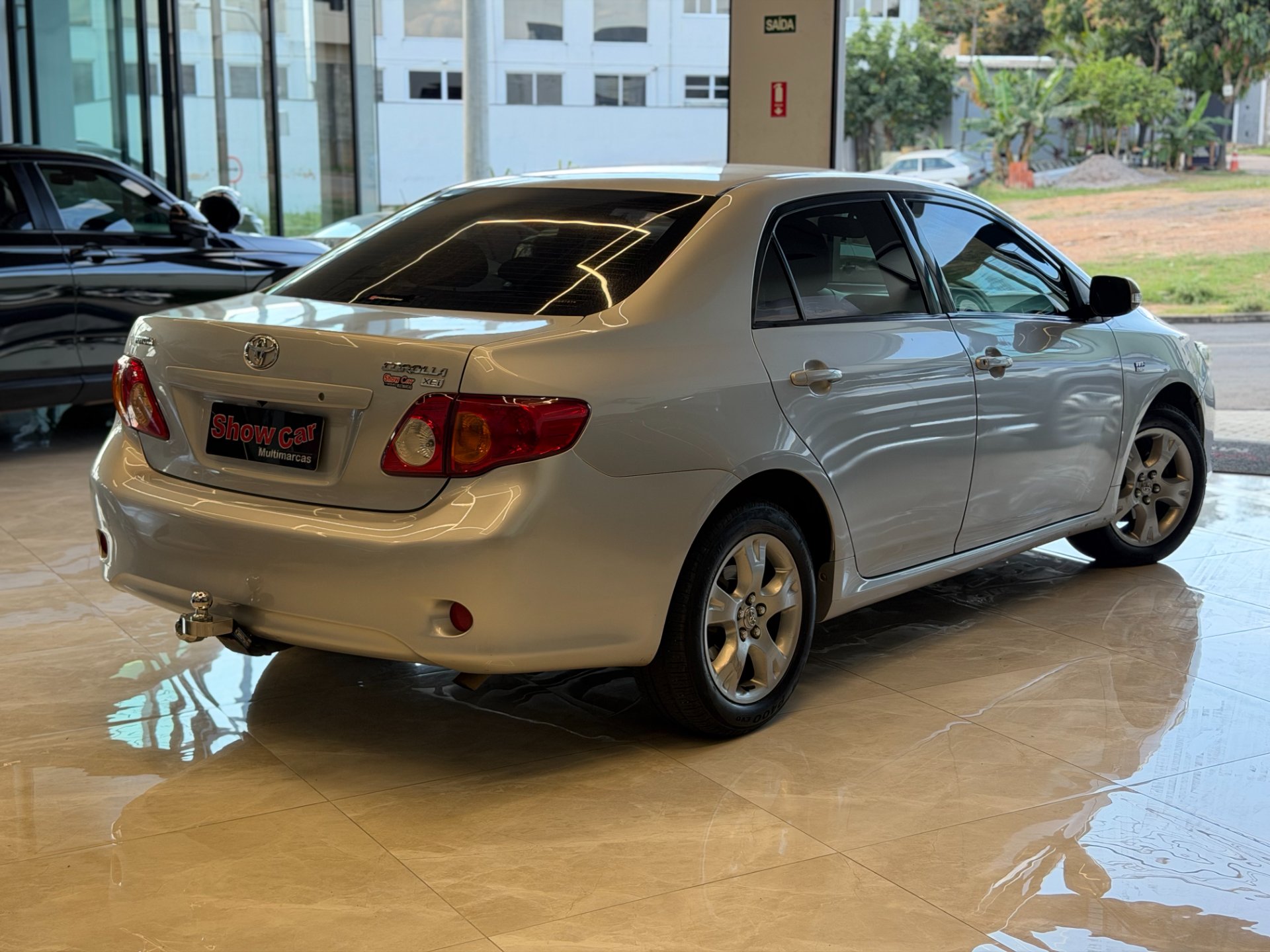 TOYOTA COROLLA XEI #9