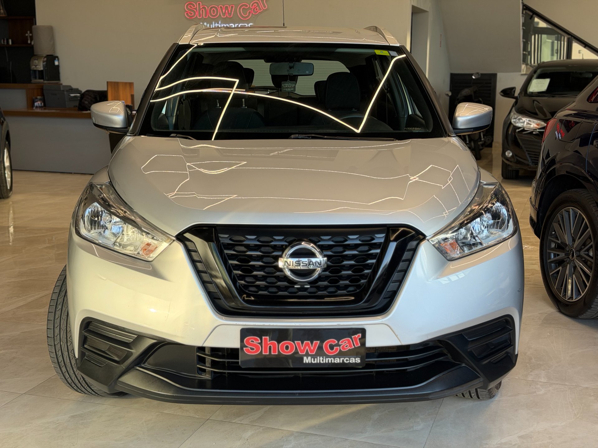 NISSAN KICKS S DIRECT #9