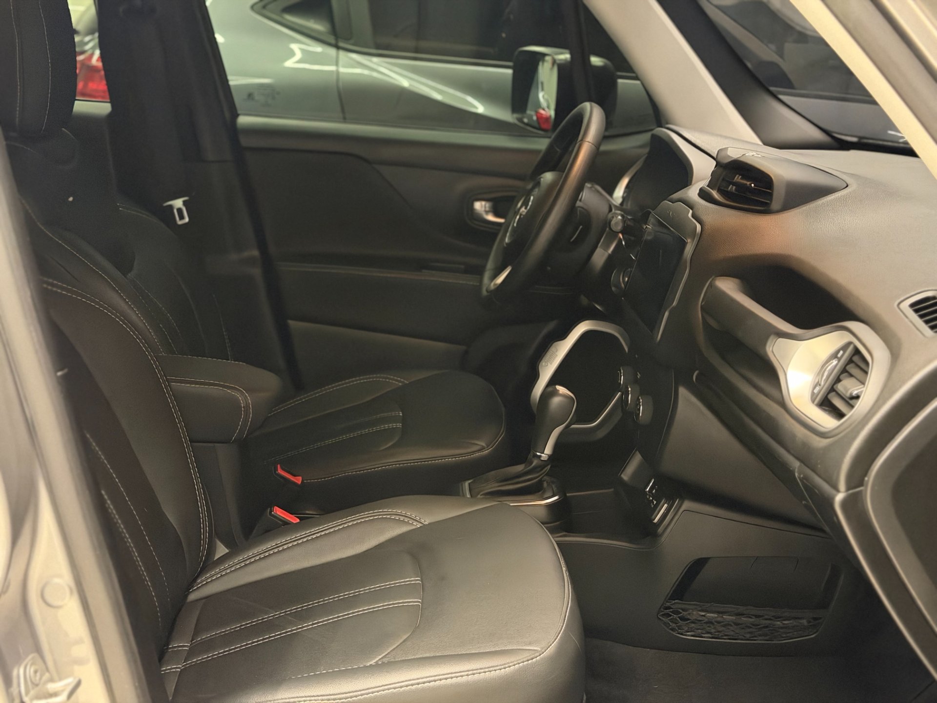 Jeep RENEGADE SPORT #5
