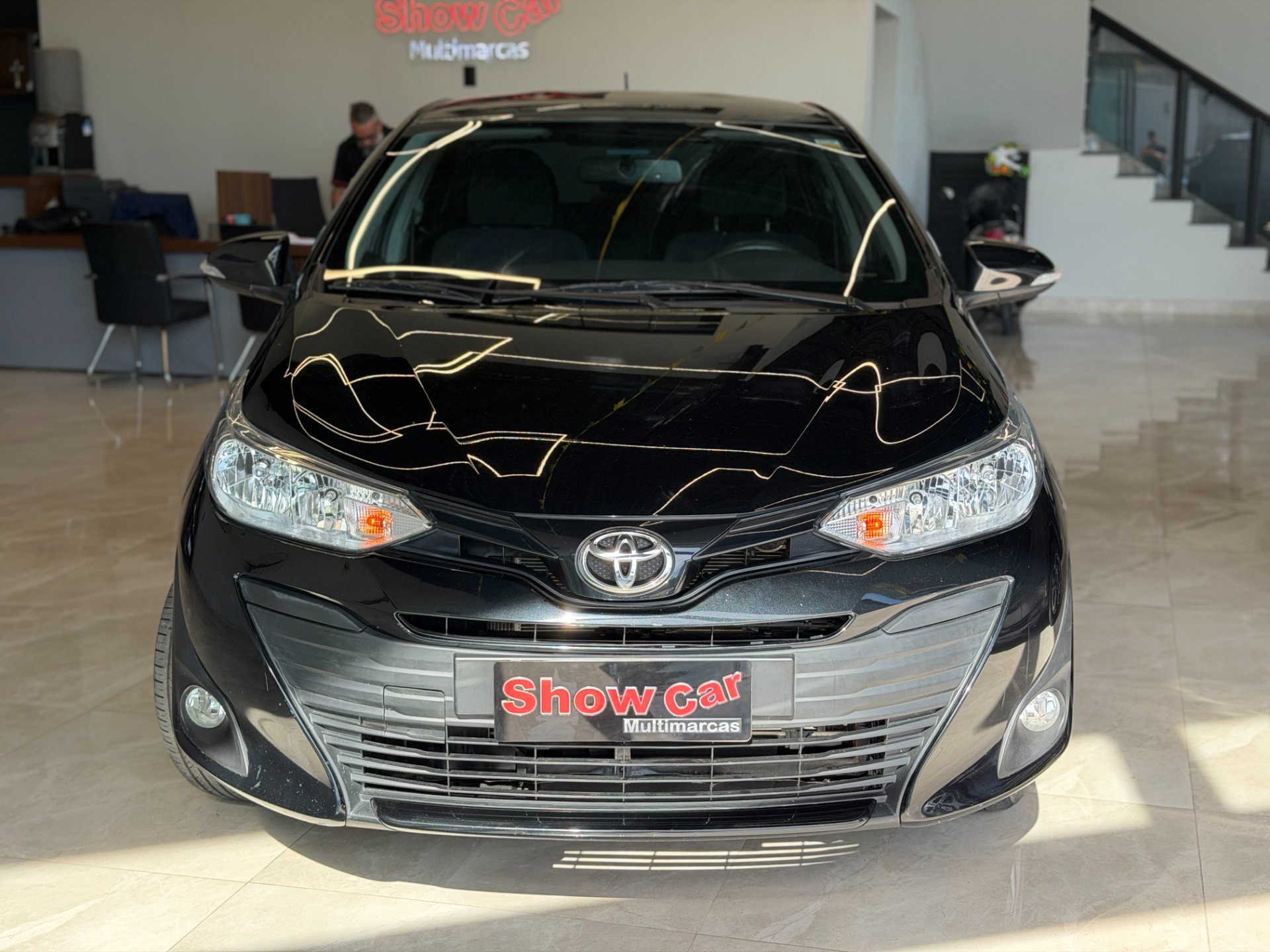 TOYOTA YARIS XL 1.5 #4