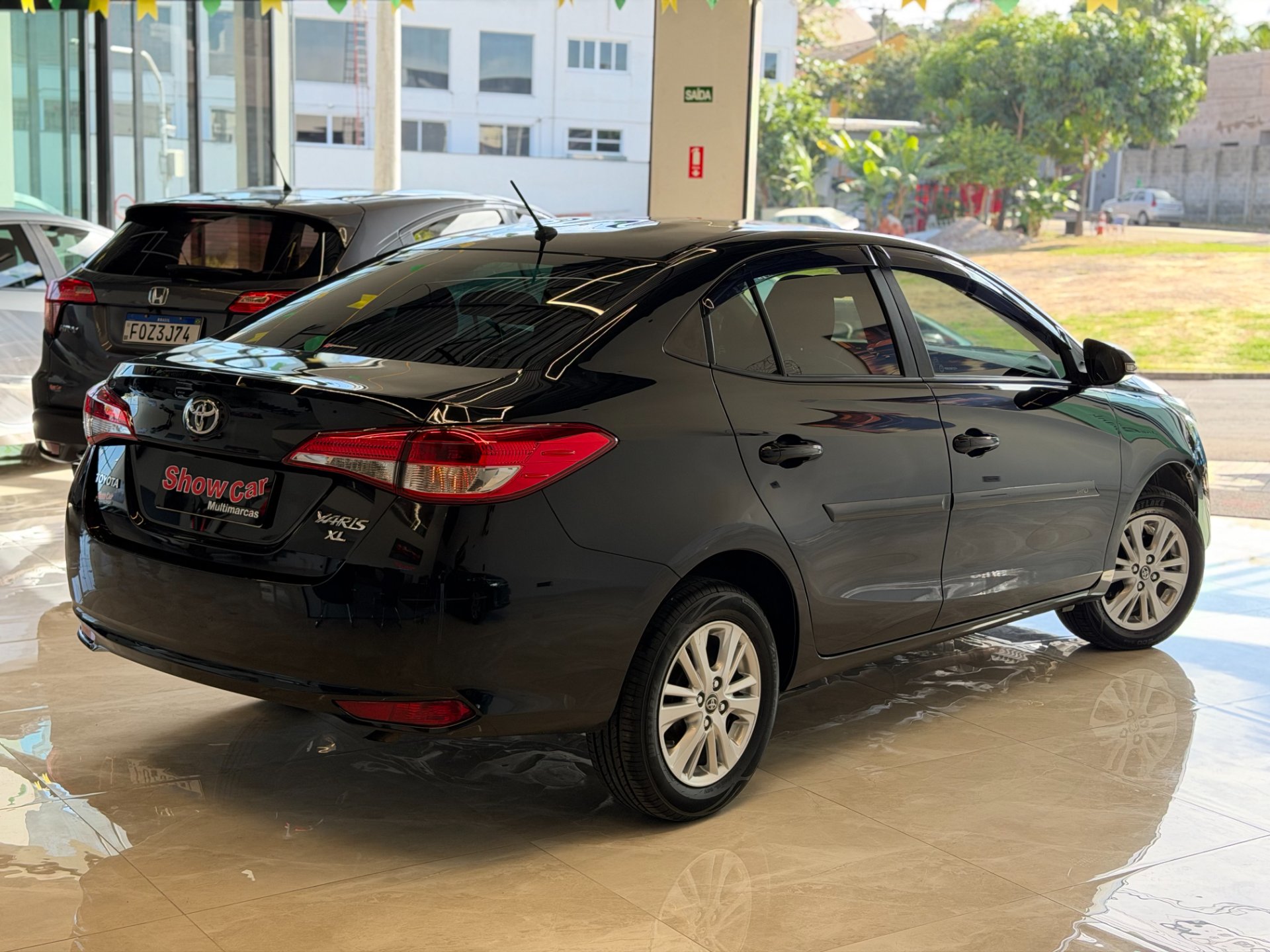 TOYOTA YARIS XL 1.5 #6