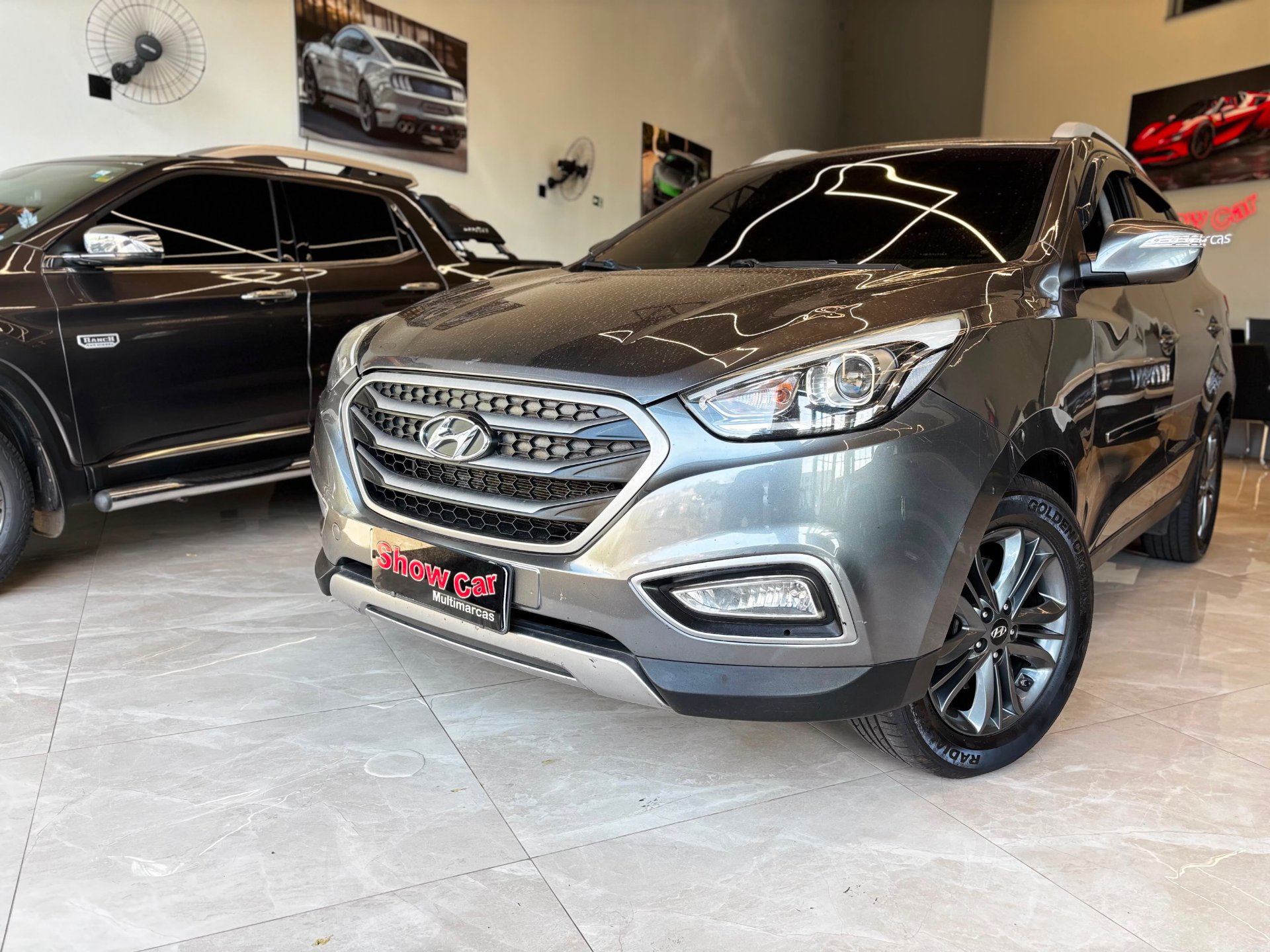 Hyundai Ix35 GL 2.0 #2