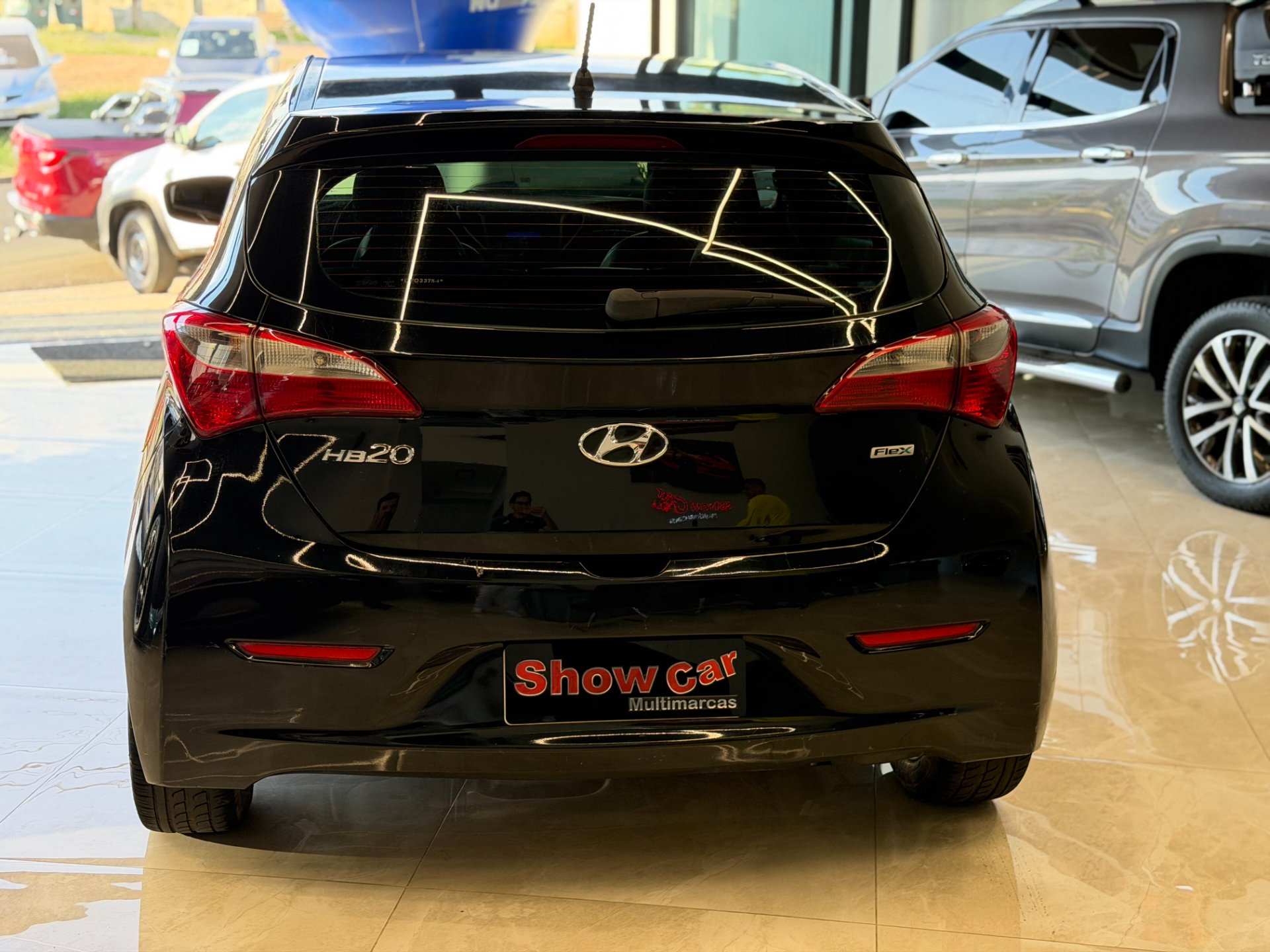 Hyundai HB20 1.0 COMF #4