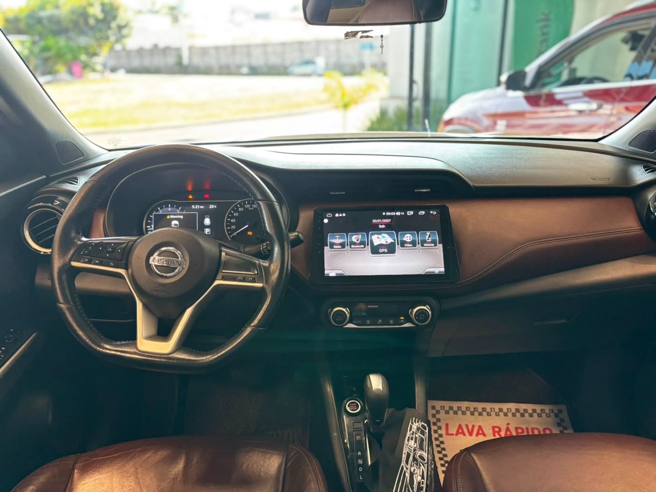 NISSAN KICKS #3