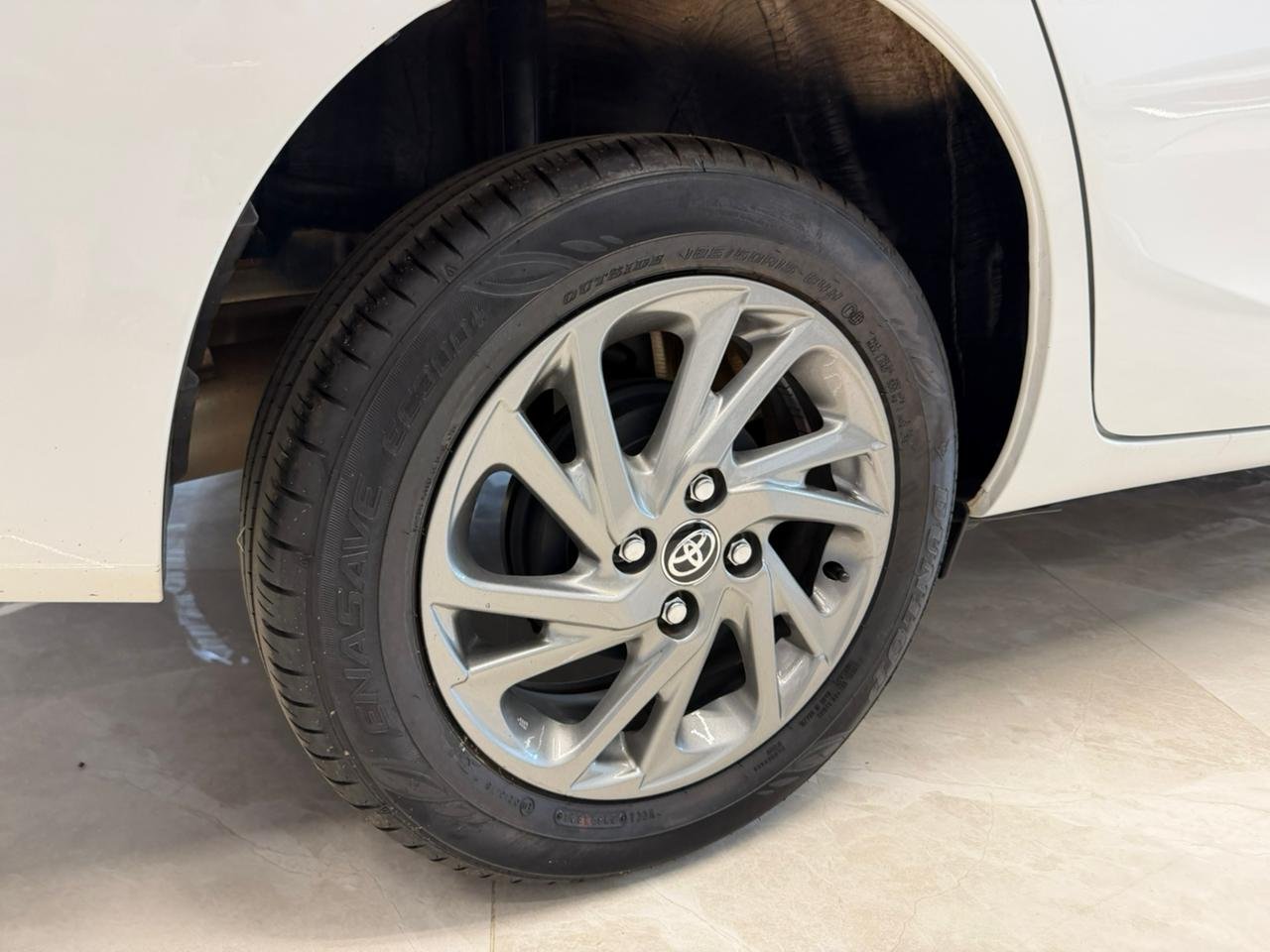 TOYOTA YARIS #3