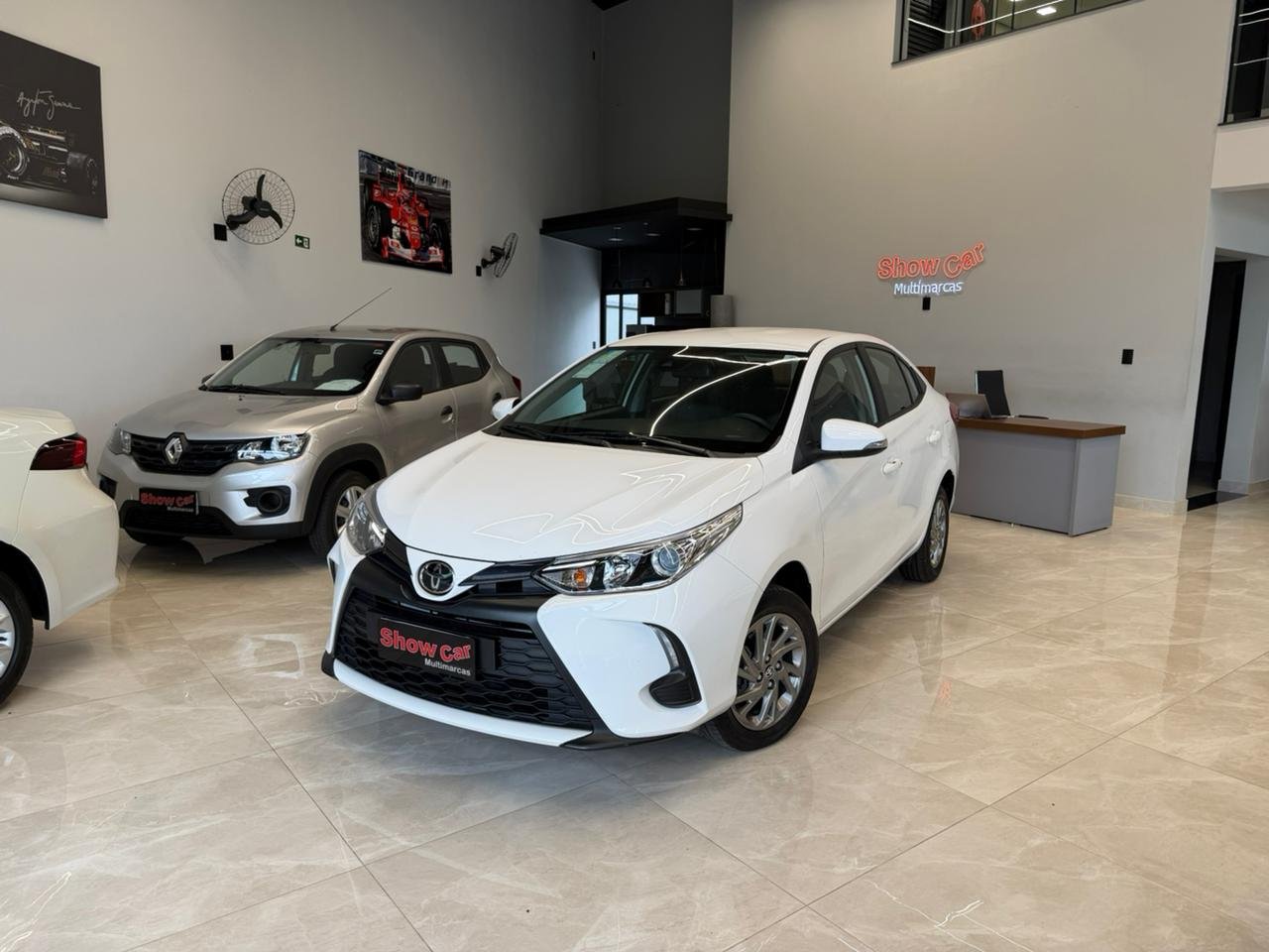 TOYOTA YARIS #9