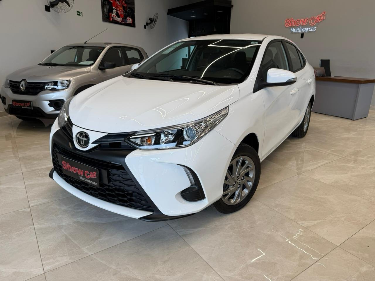 TOYOTA YARIS #2